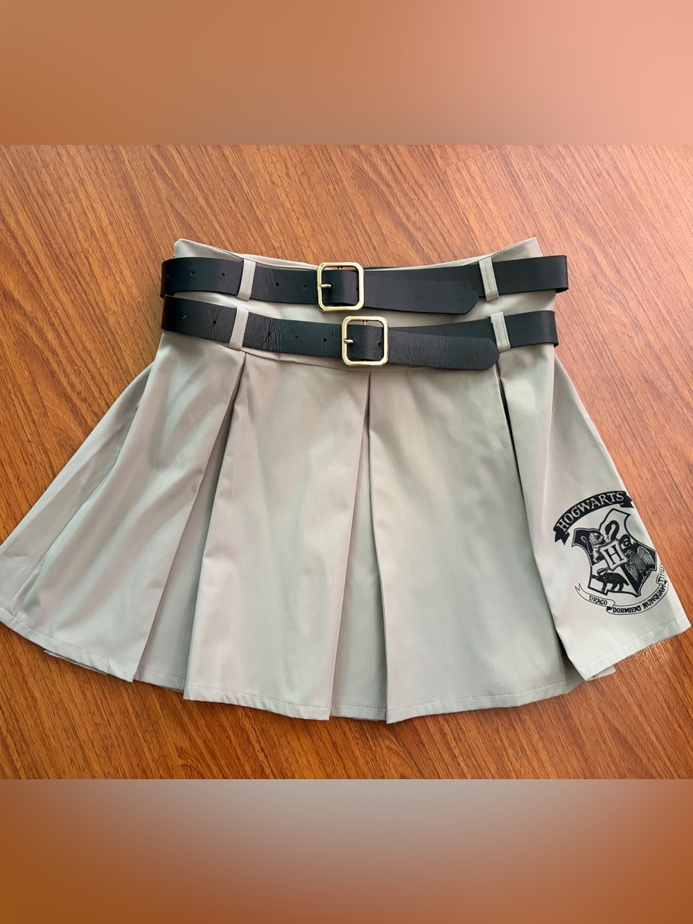 ROMWE Harry Potter Hogwarts Pleated Belted Mini Skirt Gray L 8/10